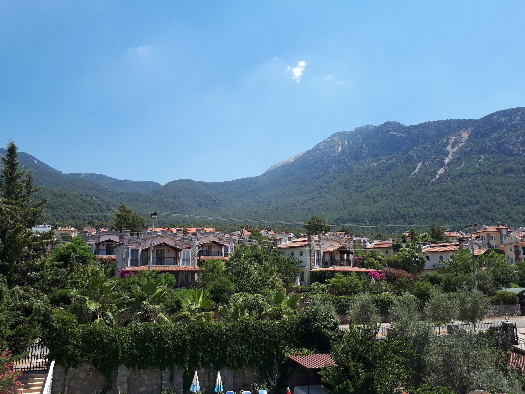 Everest Apart Hotel Ολουντενίζ Εξωτερικό φωτογραφία