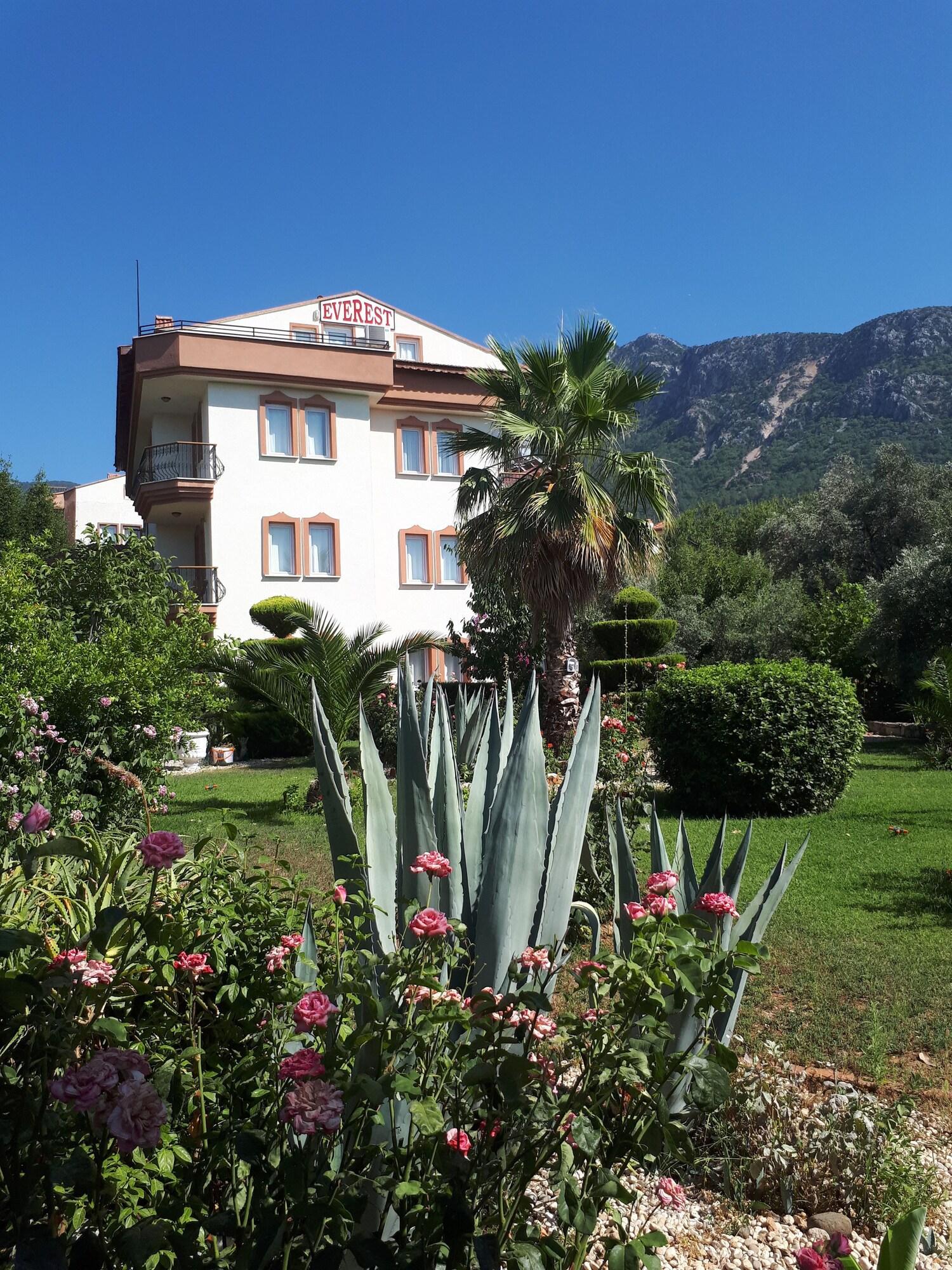 Everest Apart Hotel Ολουντενίζ Εξωτερικό φωτογραφία